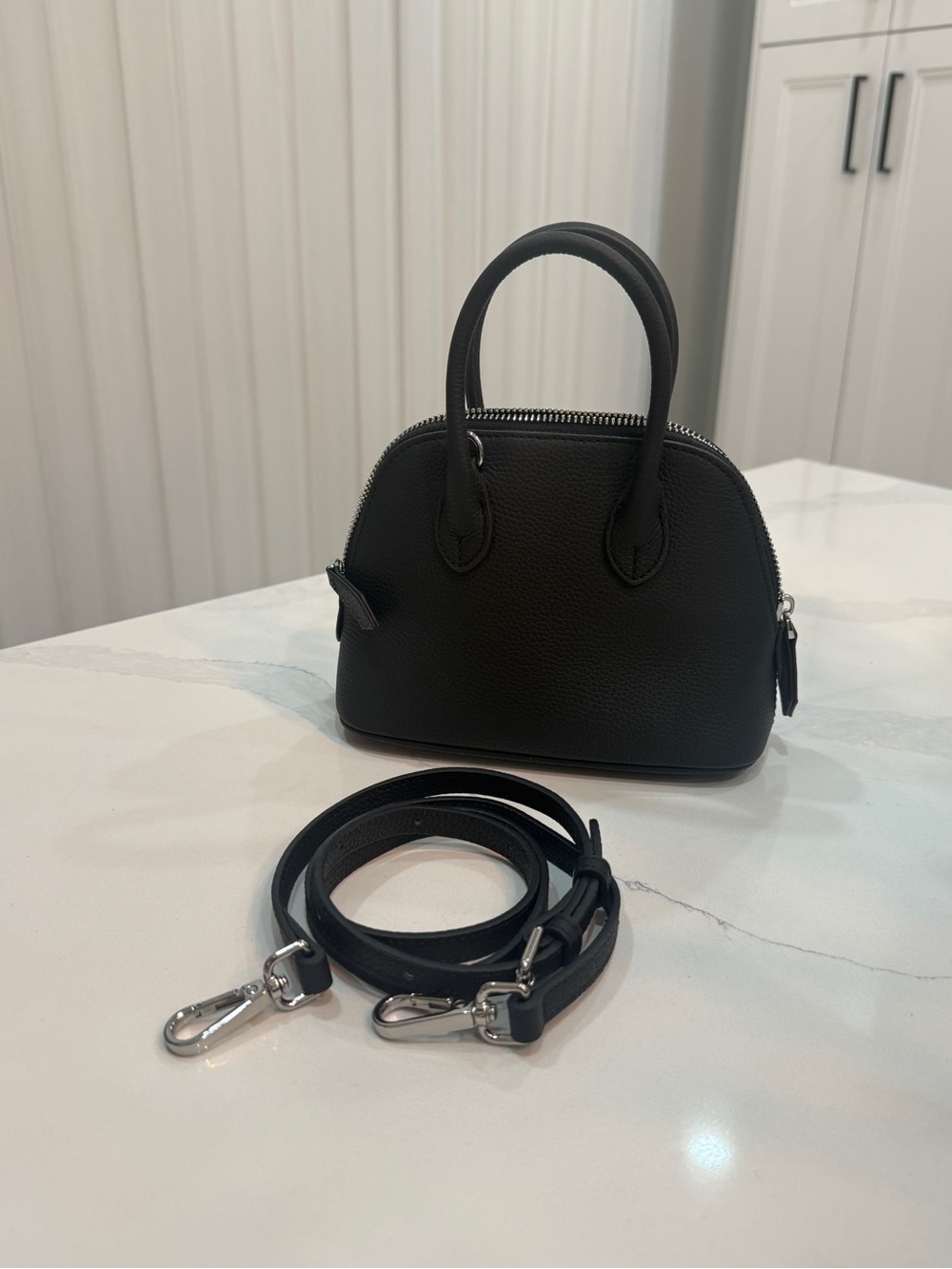 Black Pebbled Leather Zip Bag – Black Crossbody 18.5